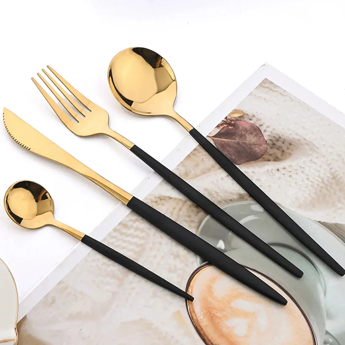 16 Piece Stainless Steel Dinnerware Set With Mirror Finish