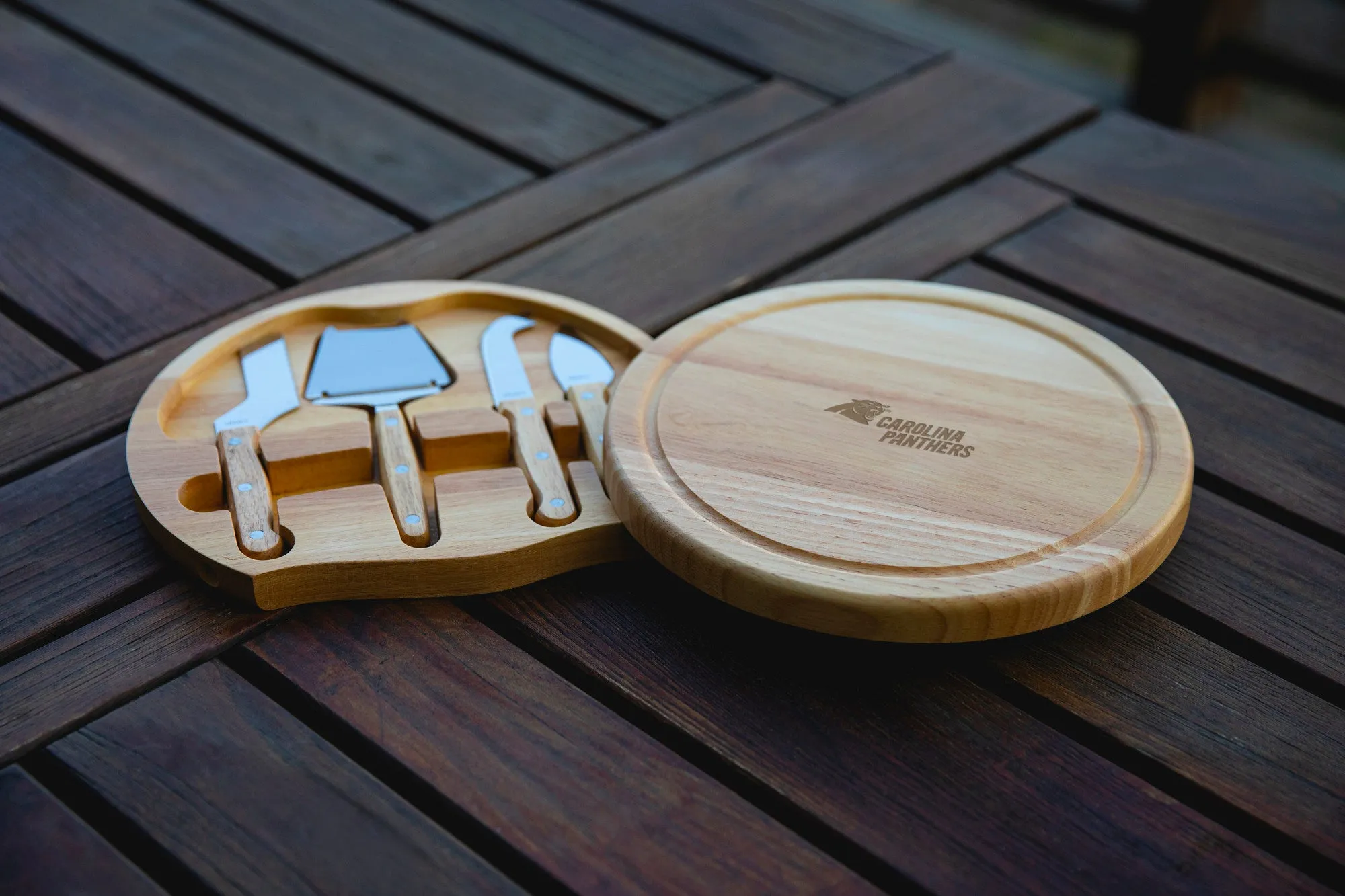 Carolina Panthers - Circo Cheese Cutting Board & Tools Set
