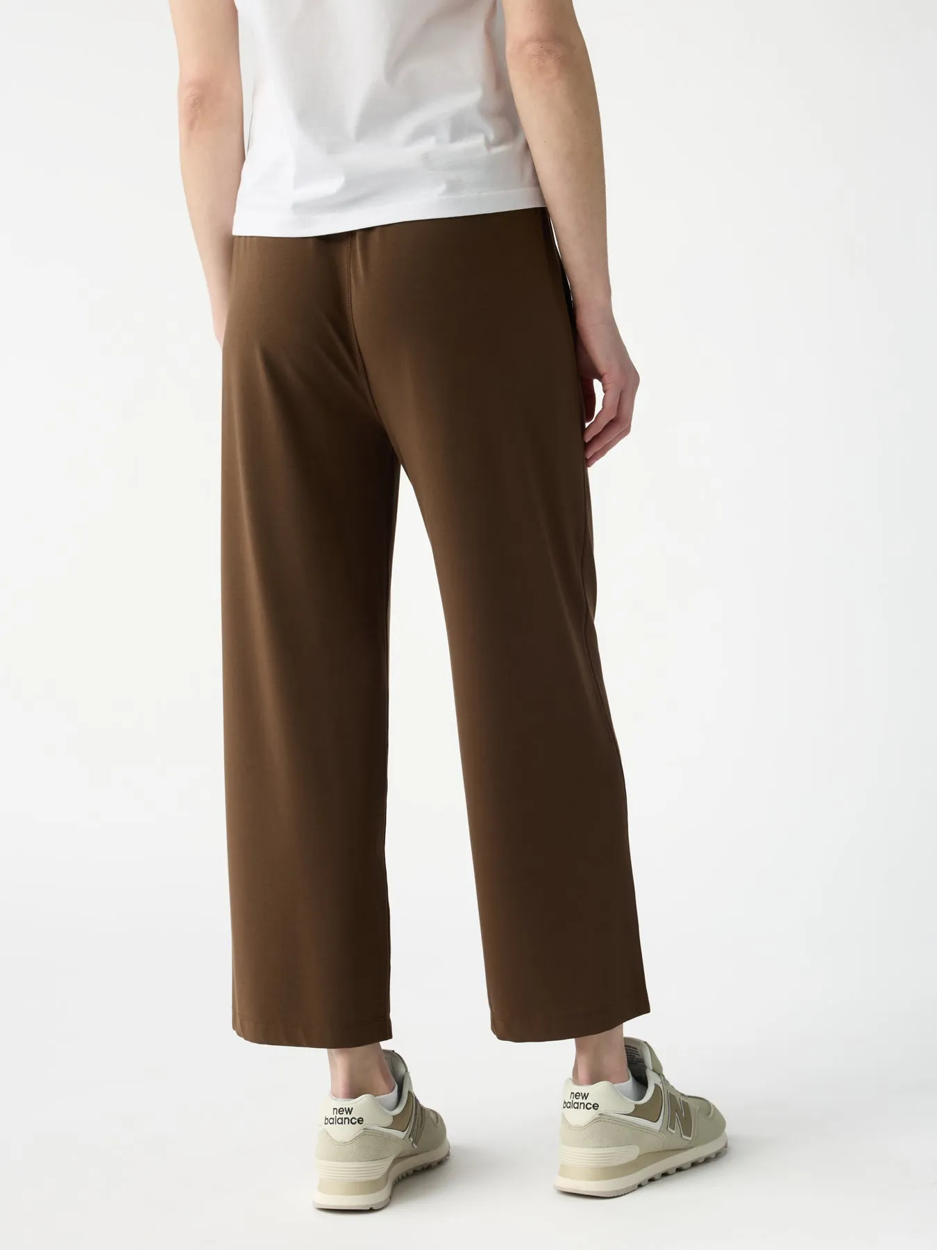Women's Studio Cropped Wide Leg Pant